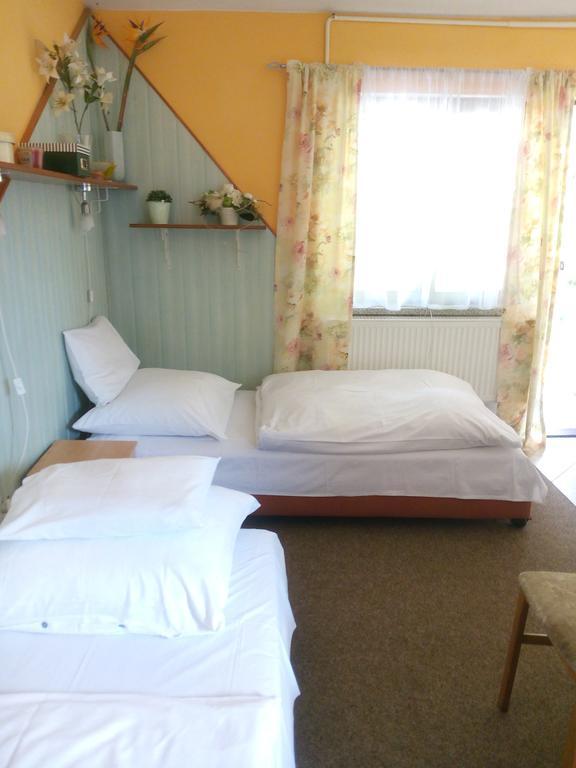 Pension Jana Tatrovice Habitación foto